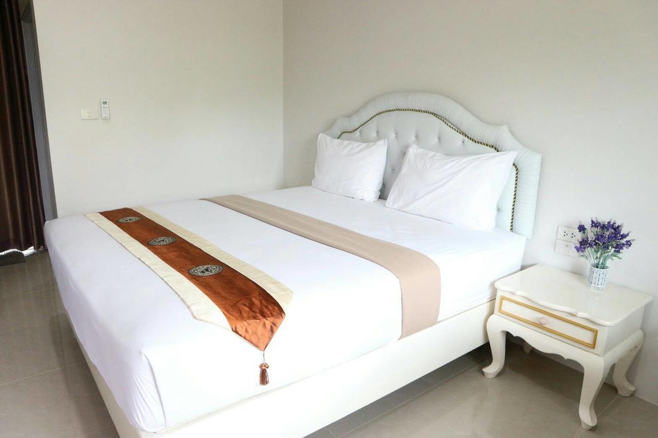 Aparthotel ศุภสิรีวิลล์ à Ubon Ratchathani Extérieur photo